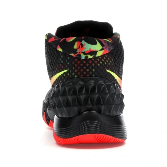 Nike Kyrie 1 Dream Sneakers -- NWOB - Picture 2 of 16
